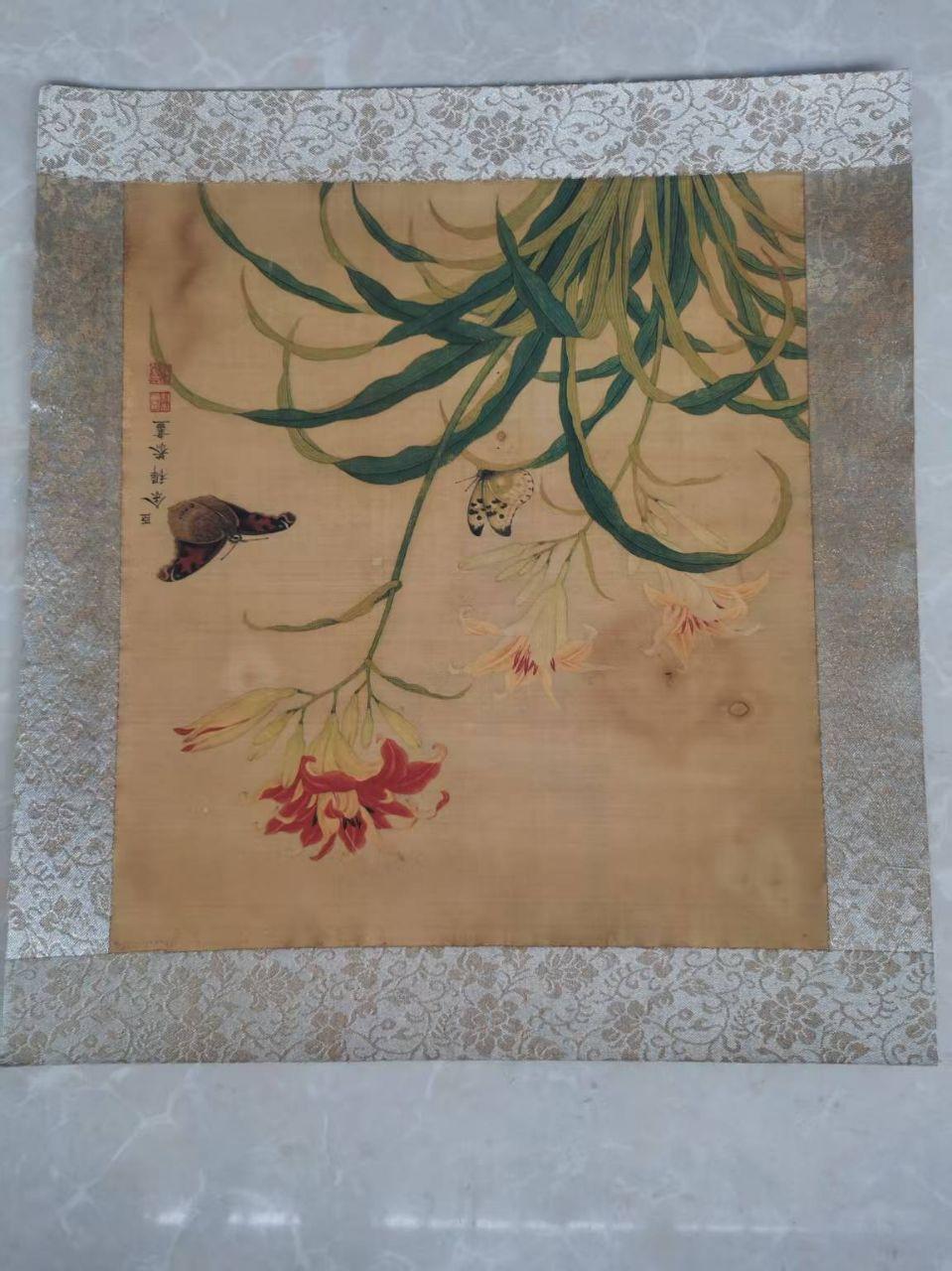 《清代宫廷御用设色绢12张》