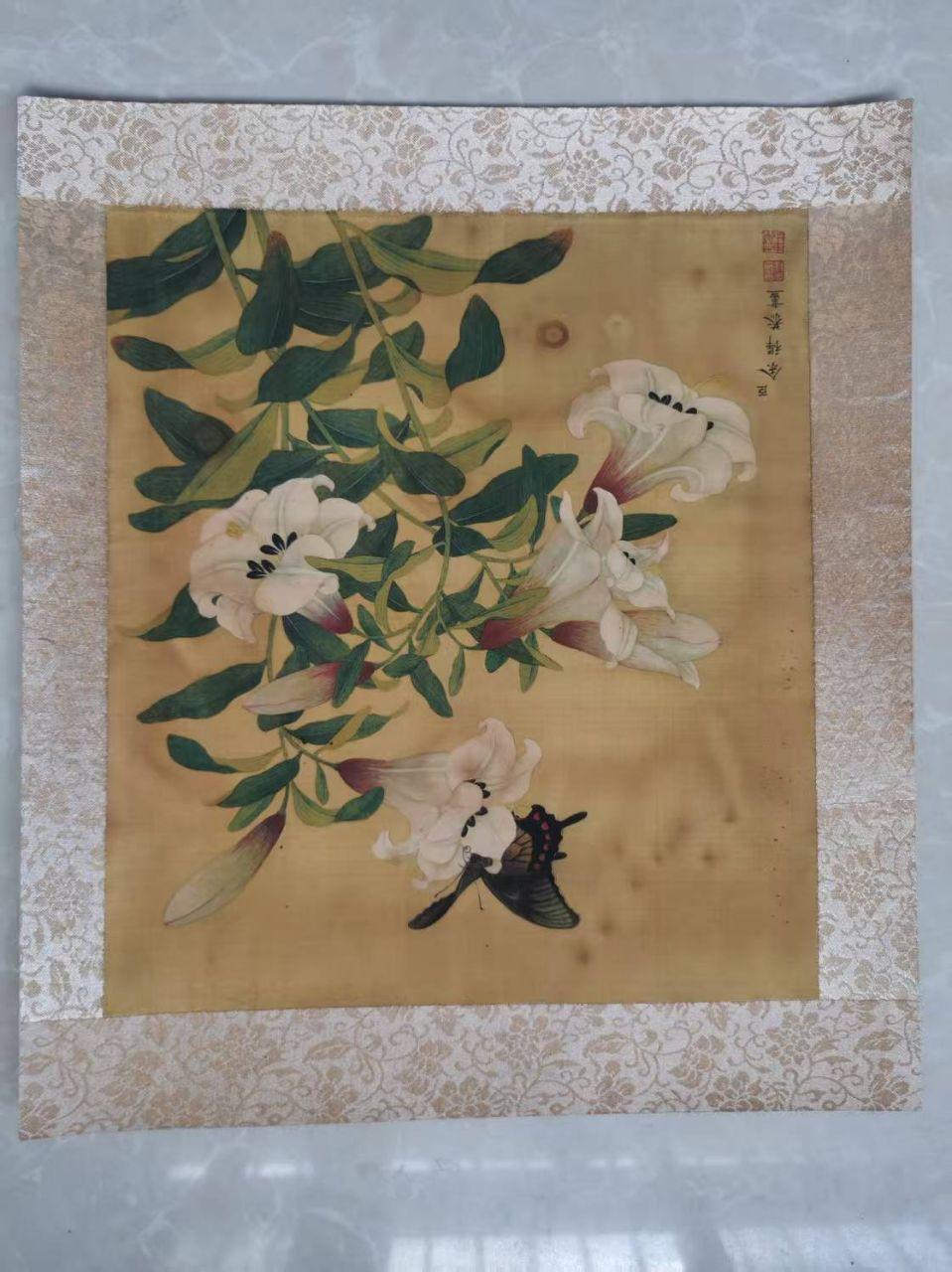 《清代宫廷御用设色绢12张》