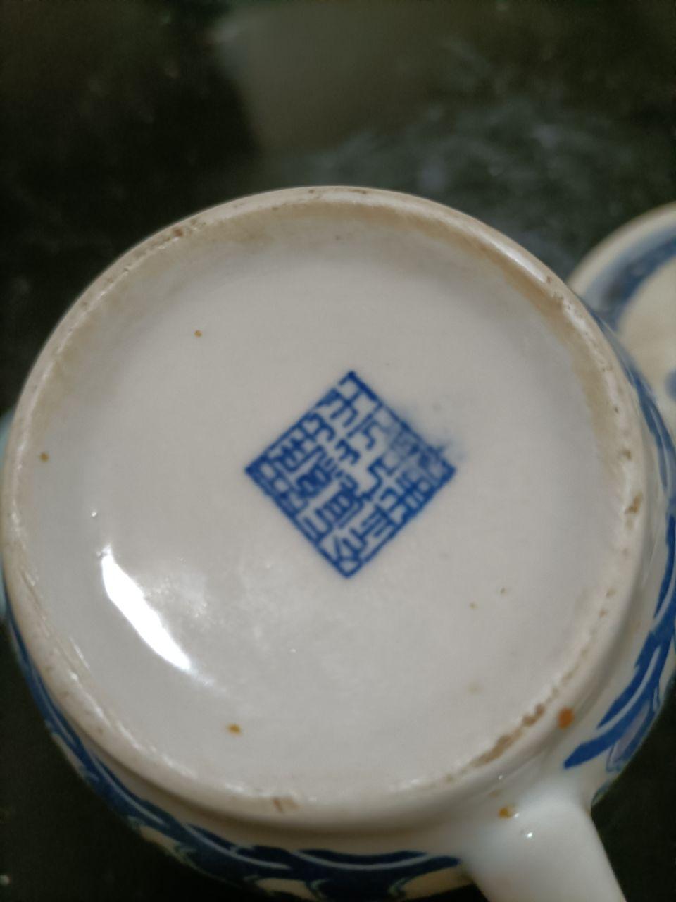 青花瓷茶杯