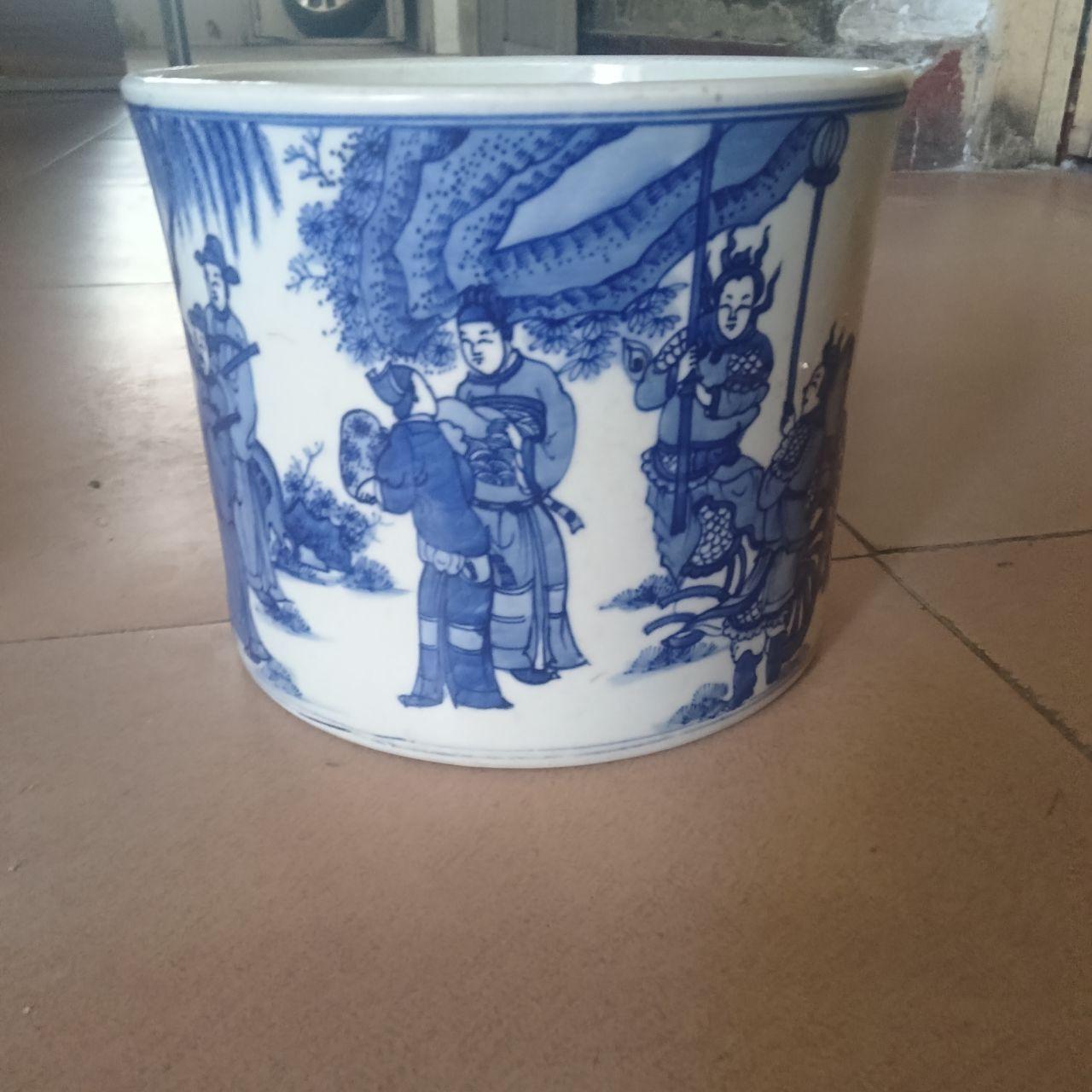 青花笔筒