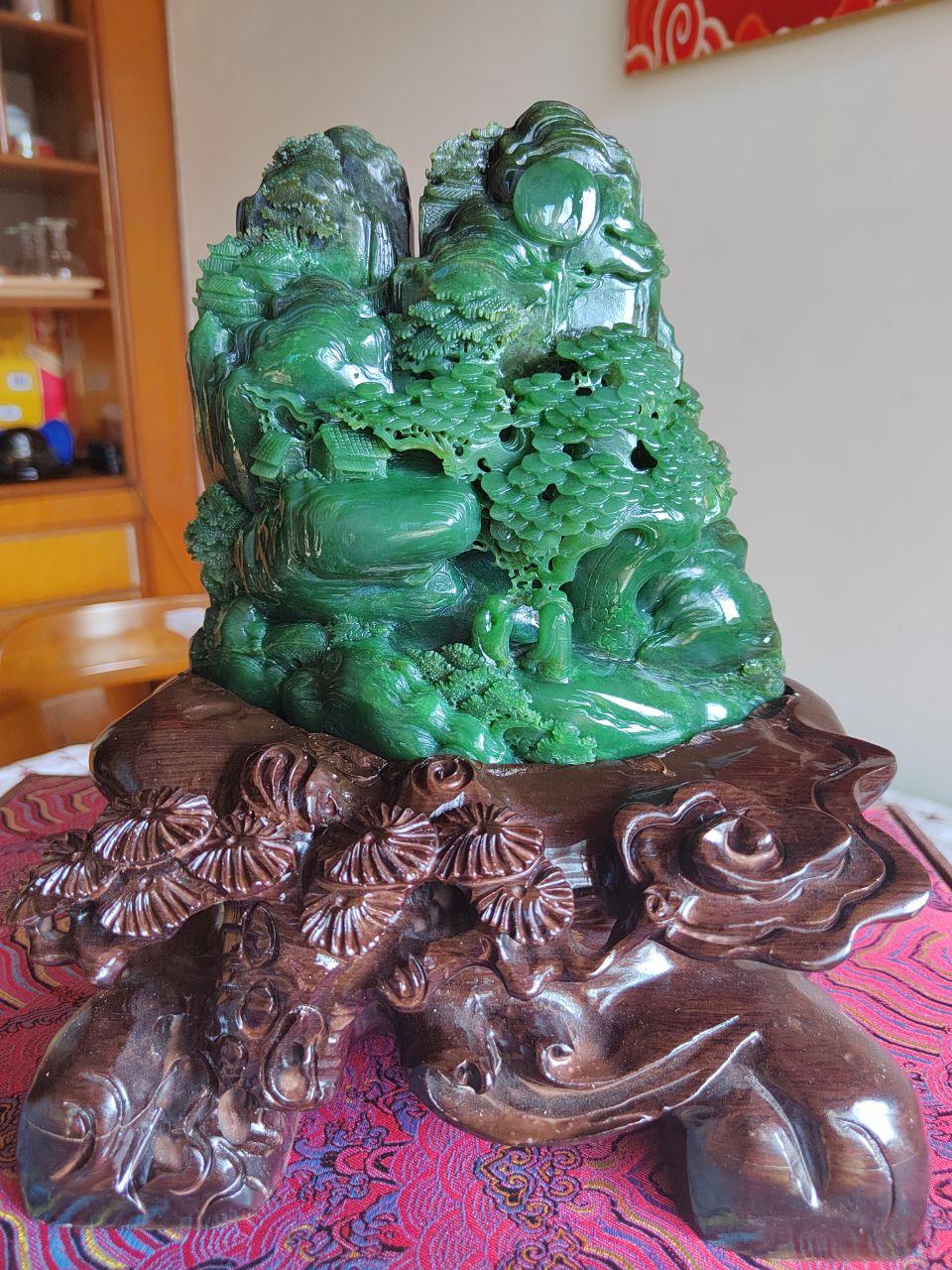 和田玉花雕摆件