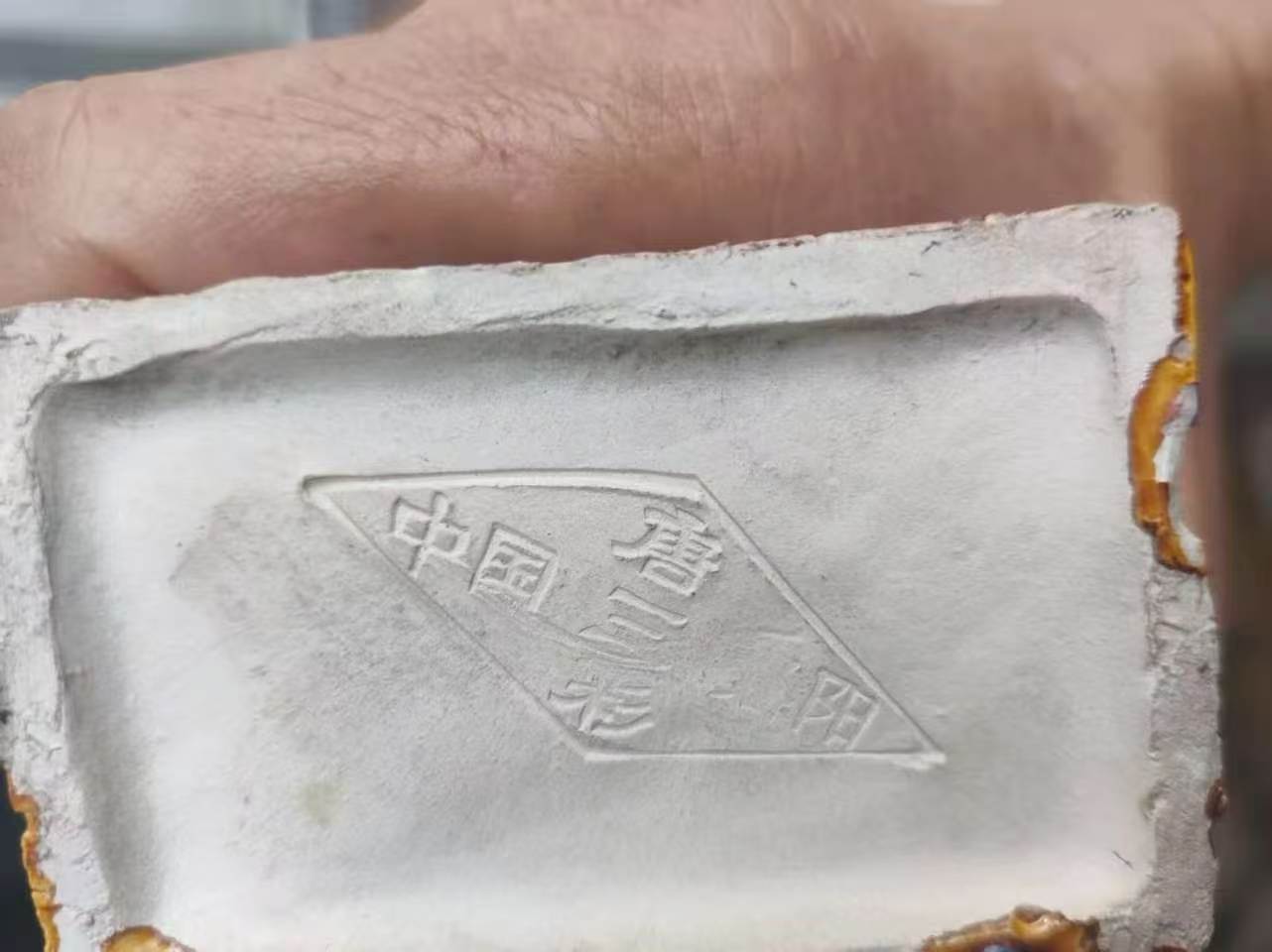洛阳“唐三彩”马与骆驼塑像一组