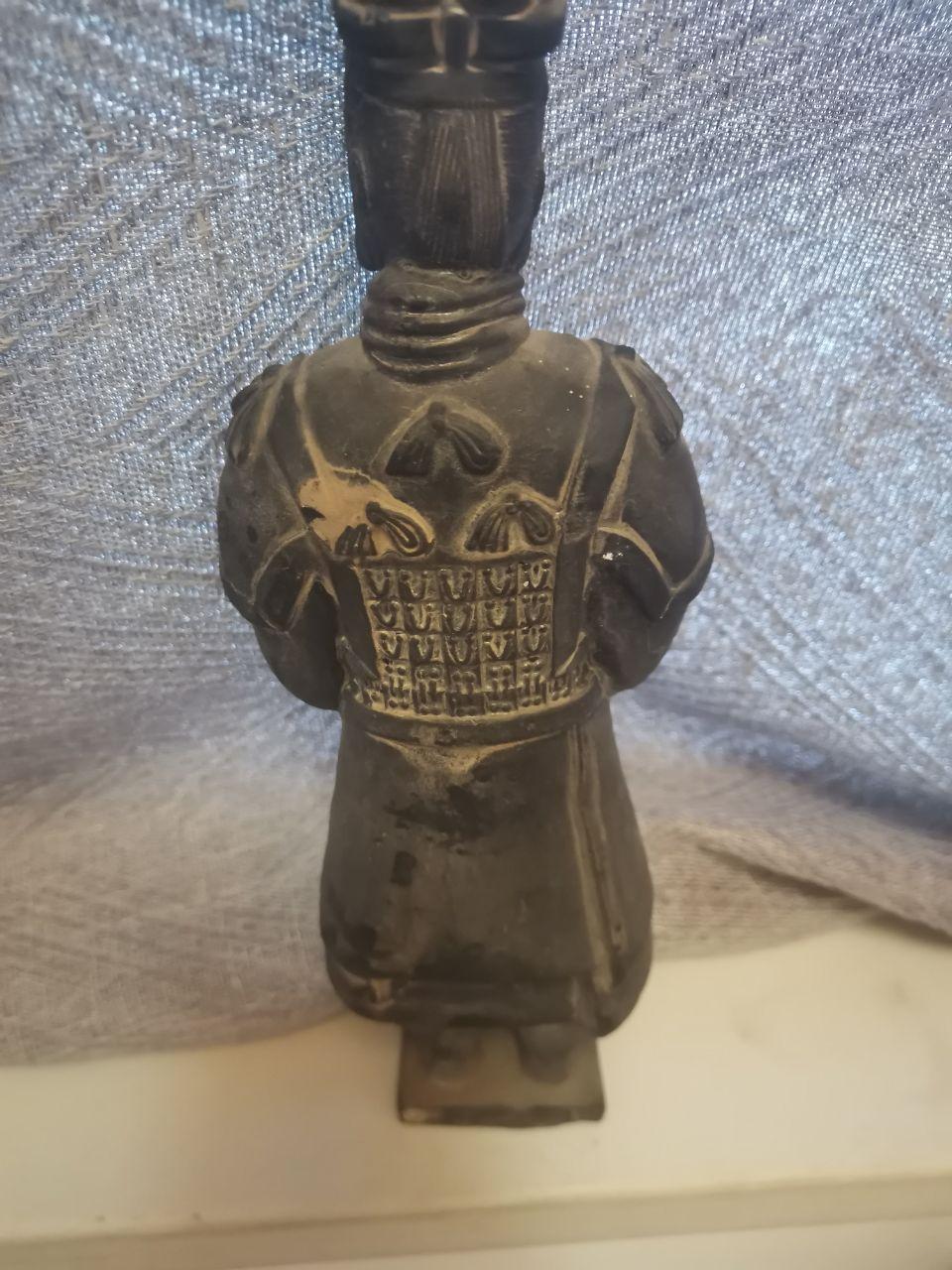 秦始将军俑