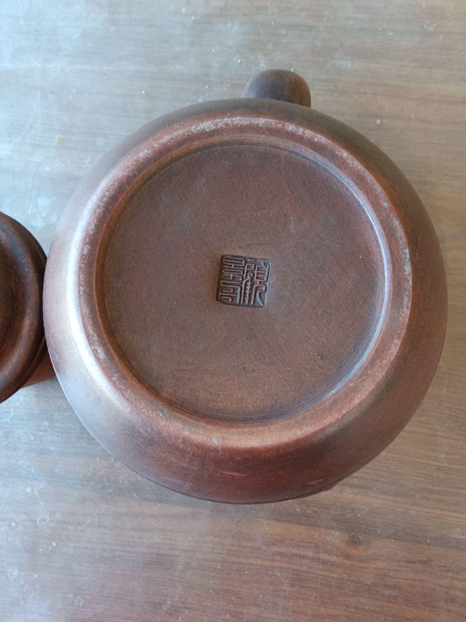 八仙过海纹软提梁紫砂壶