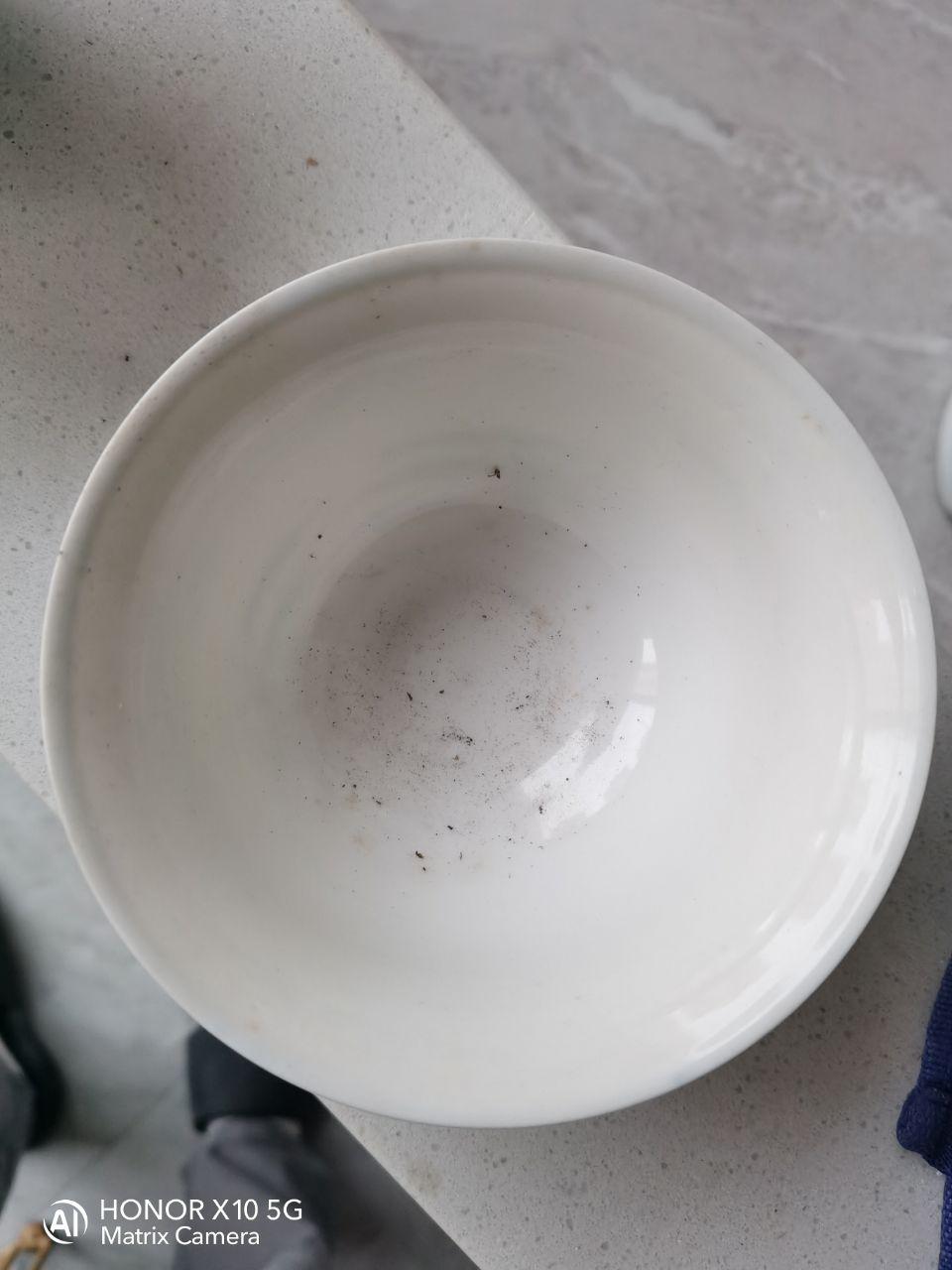 大清康熙年制款斗彩人物纹杯